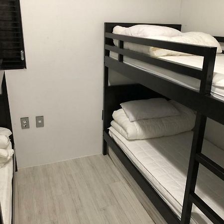 Amazon Guesthouse Сеул Экстерьер фото