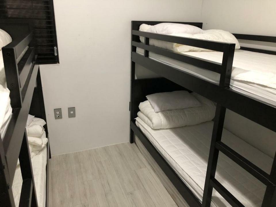 Amazon Guesthouse Сеул Экстерьер фото